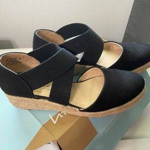 Life stride wedge heels 8M